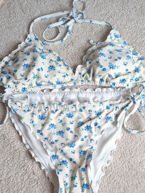 Wild Fable Blue Floral Bikini Set White Medium Bottoms Large Top